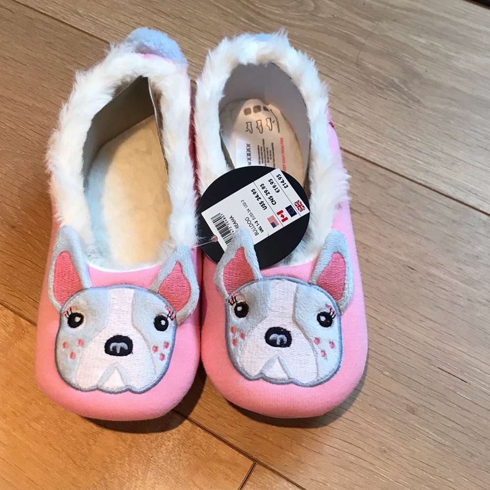 Girls slippers